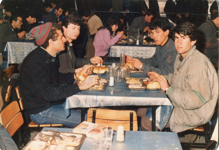 Gazi Üniversitesi Yemekhanesi